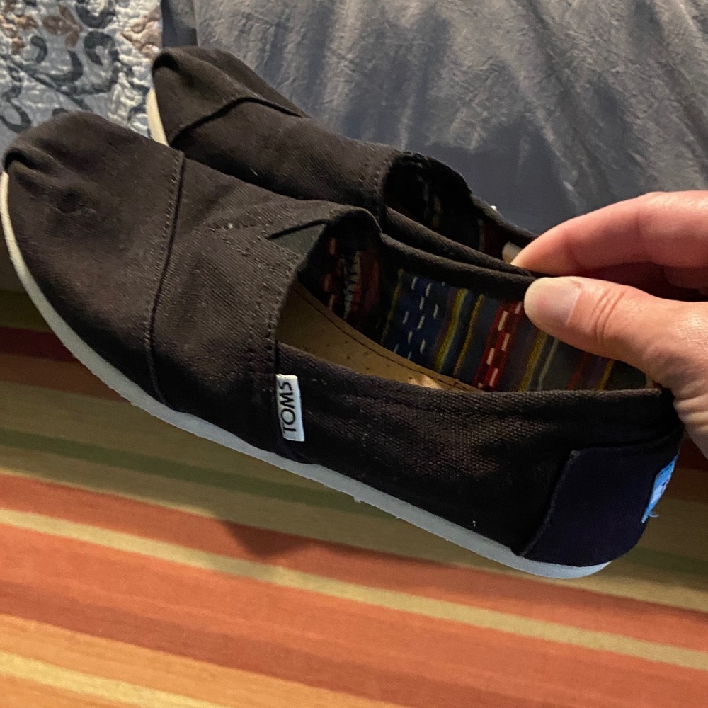 Toms Classic Black Loafers